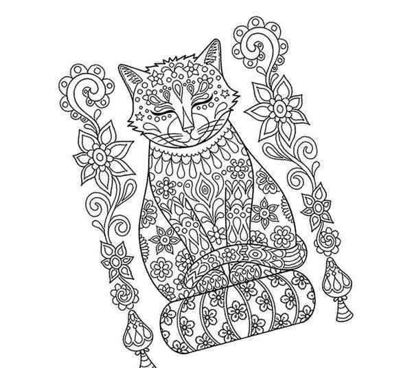 Раскраска кошка с узорами