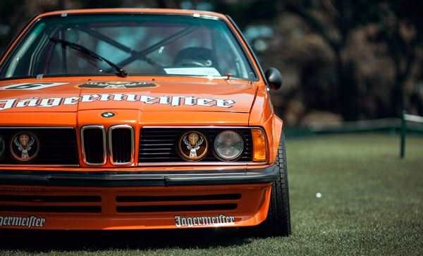 {BMW 6 e24}