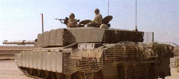Раскраска Британский танк Challenger 2