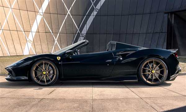 Ferrari 812 Mansory