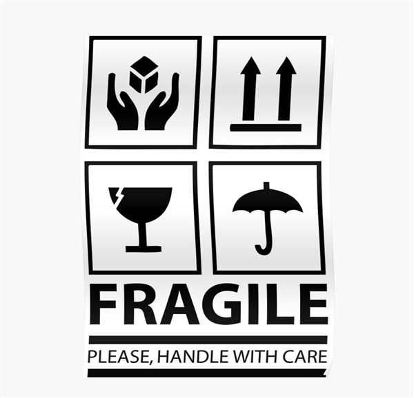 Раскраска Fragile Воздушные Мечты на бумаге
