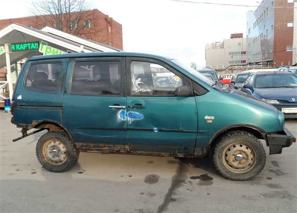 Раскраска Лада Надежда ВАЗ2120 в