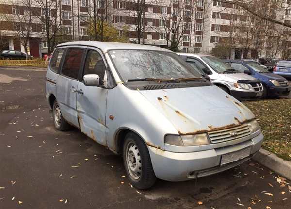 Раскраска Лада Надежда ВАЗ2120 в