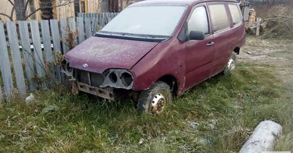 Раскраска Лада Надежда ВАЗ2120 в