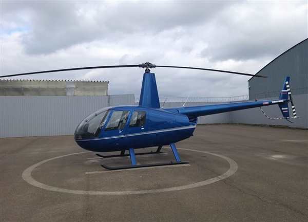 Раскраска Легкого Вертульяна Робинсона R44