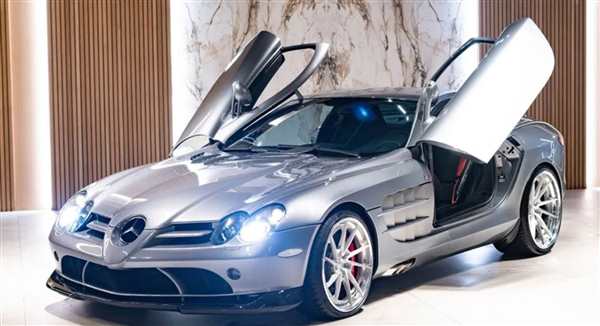 Раскраска Мерседес SLR McLaren Создайте