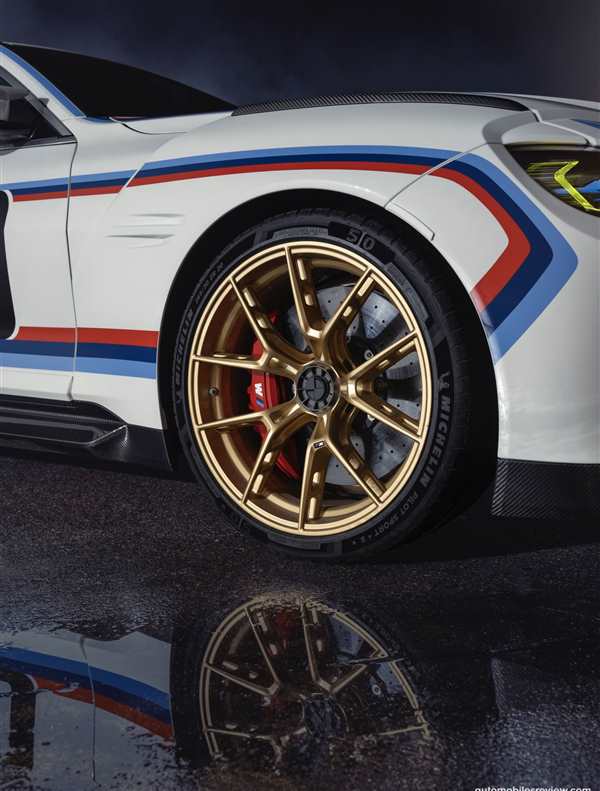 Раскраска спорткупе BMW 30 CSL Ваши Руки Волшебство