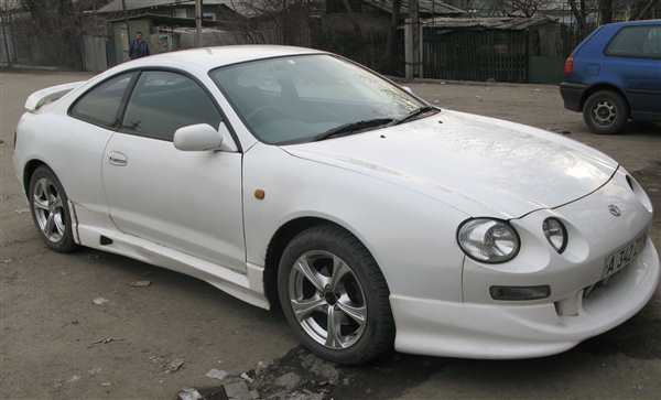 Раскраска Toyota Celica 1998 ВоссоздайтеVintage Стиль
