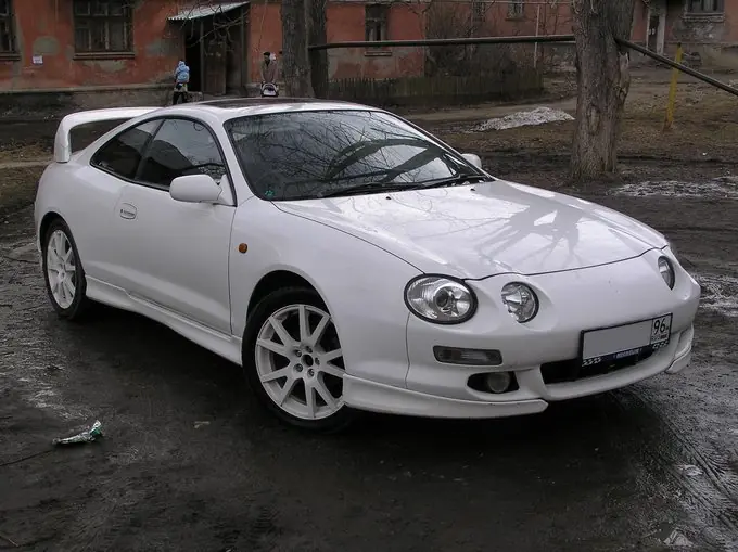 Раскраска Toyota Celica 1998 ВоссоздайтеVintage Стиль