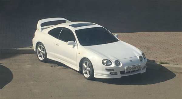 Раскраска Toyota Celica 1998 ВоссоздайтеVintage Стиль