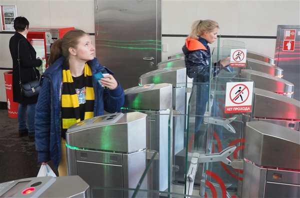 Турникеты в Московском метро 2000г