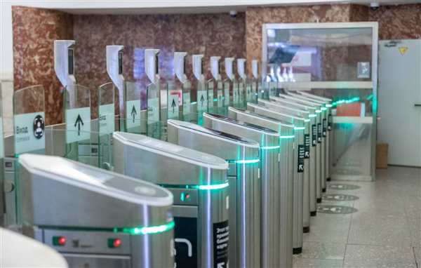 Турникеты в Московском метро 2000г