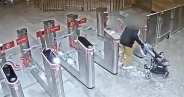 Разноцветный Турникет Раскраска для Детей